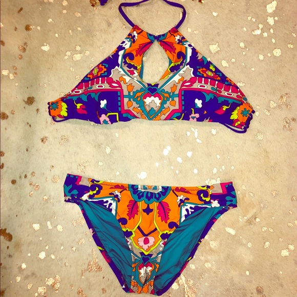 Trina Turk two piece swimsuit. Size 8. EUC. - Picture 1 of 1